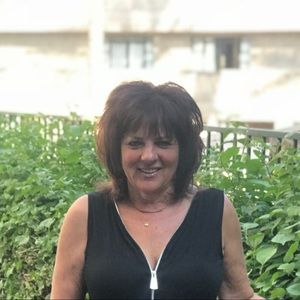 Meet your Posher, Ellen